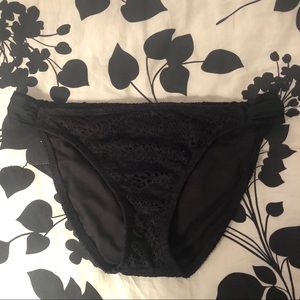 ✨ Black Crochet Bikini Bottoms
